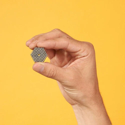 Speks Original Magnetic Fidget Toy - Image 4