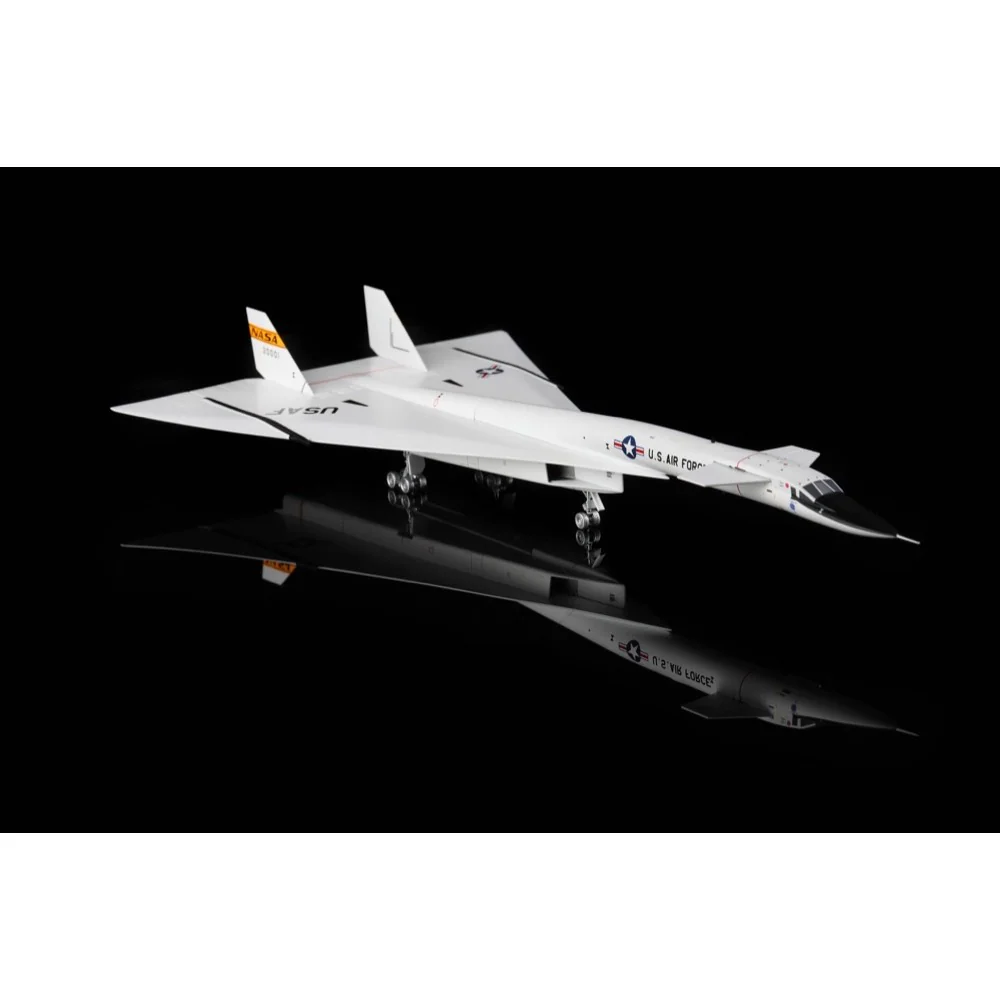 SQ Wings L2080 1/200 USAF North American XB-70 Valkerie 'NASA' - Image 7