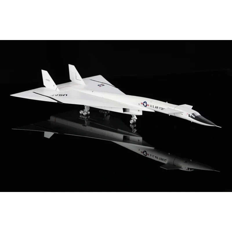 SQ Wings L2081 1/200 USAF North American XB-70 Valkerie - Image 8
