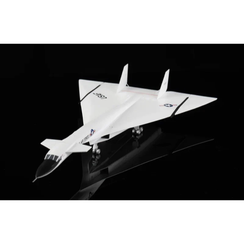 SQ Wings L2081 1/200 USAF North American XB-70 Valkerie - Image 9