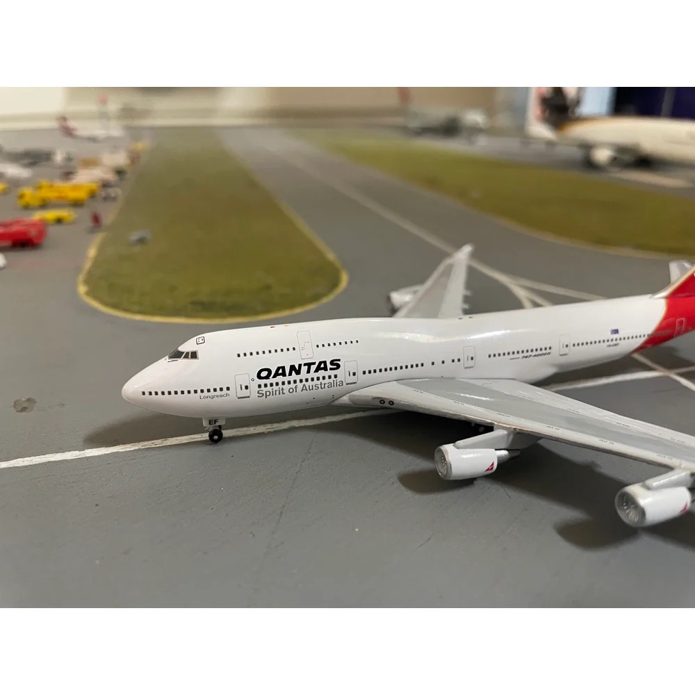Star Jets SJQFA169 1/500 Qantas Boeing 747-400ER VH-OEF - Image 2