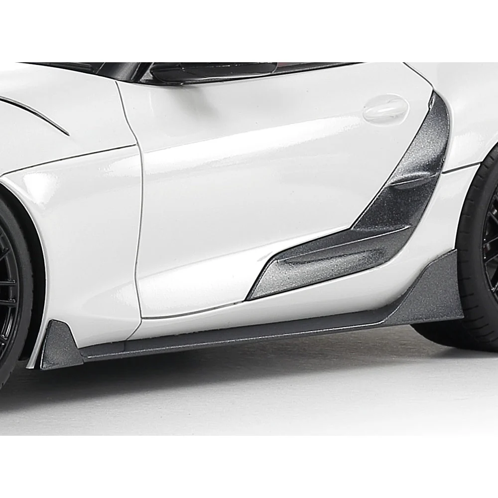 Tamiya 24371 1/24 Toyota GR Supra Custom - Image 4