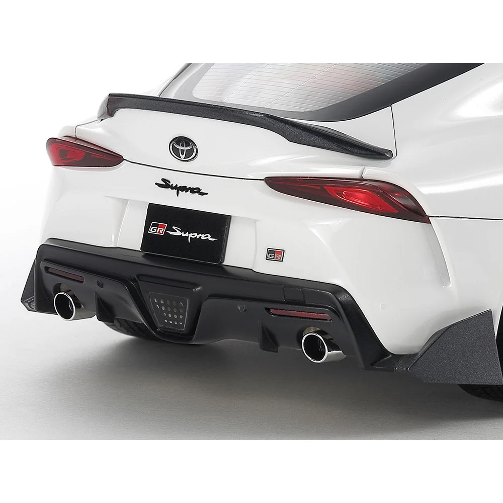 Tamiya 24371 1/24 Toyota GR Supra Custom - Image 5