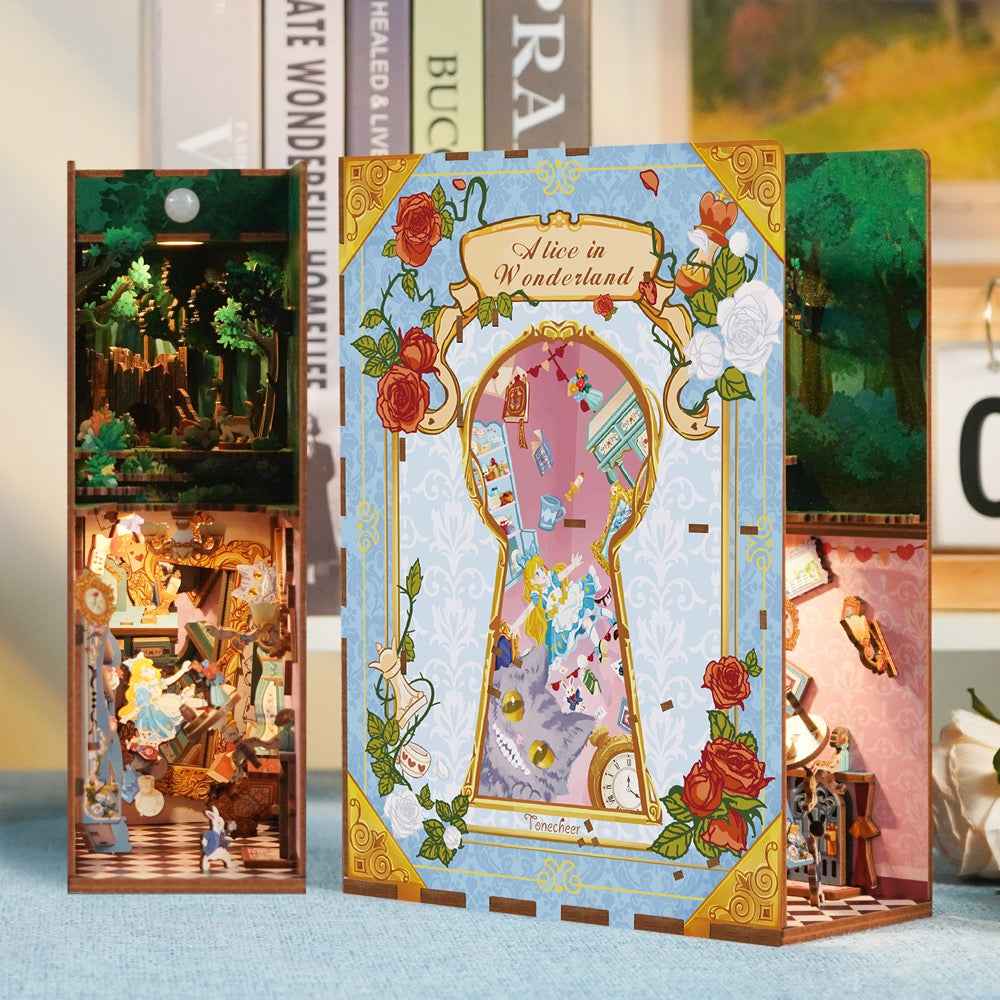 Tonecheer Alice In Wonderland Book Nook - Image 4
