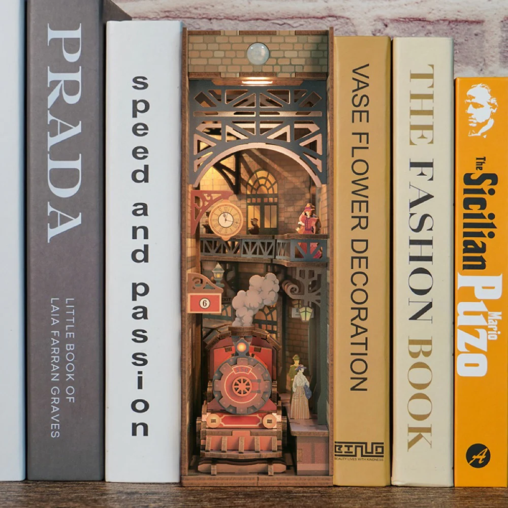 Tonecheer The Steam Age Book Nook - Image 3
