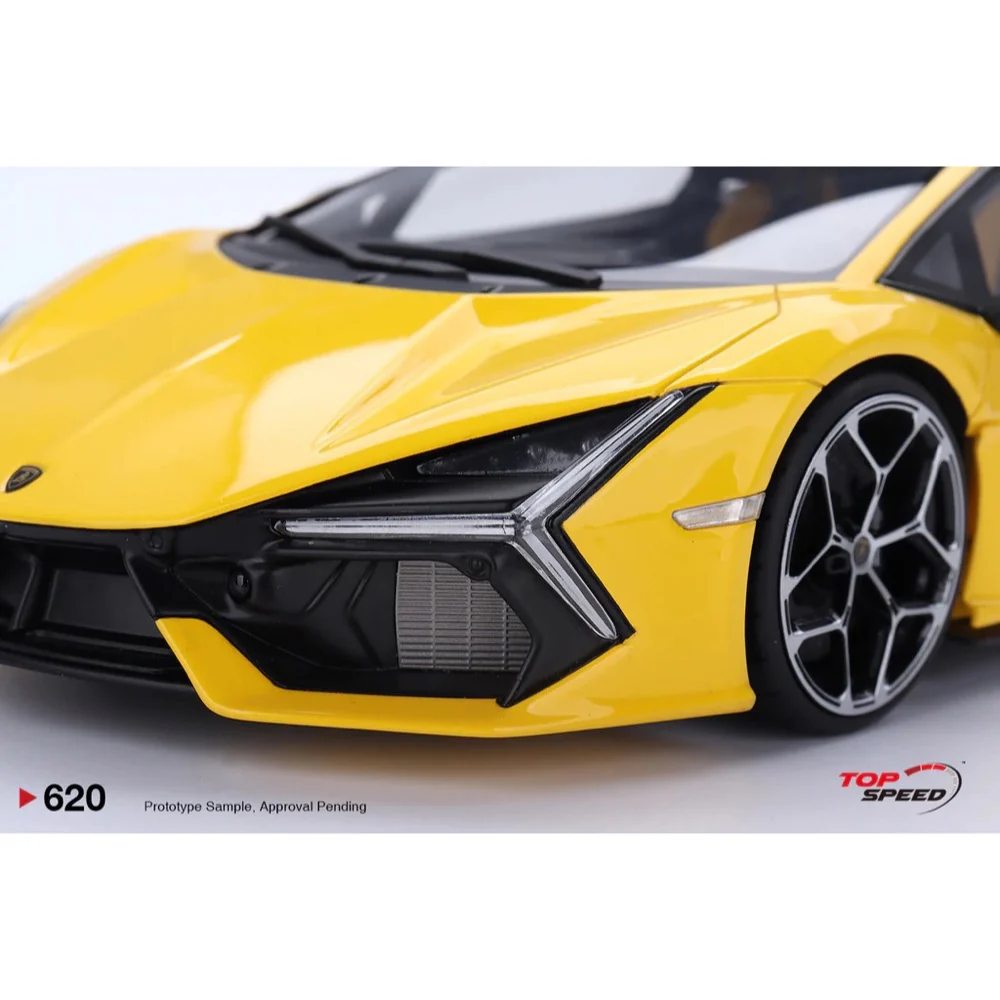 Topspeed 0620 1/18 Lamborghini Revuelto Giallo - Image 4