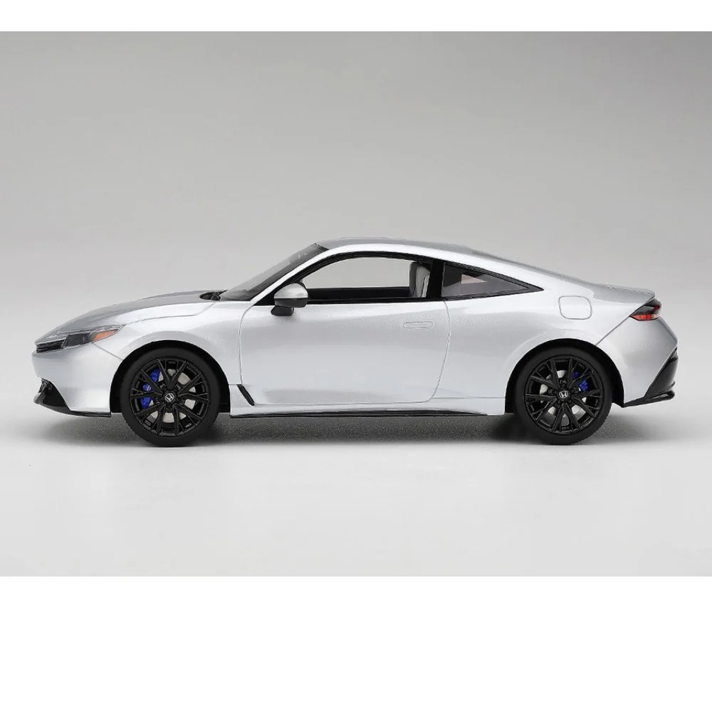 Topspeed 0714 1/18 Honda Prelude Moonlit White Pearl (RHD) - Image 3