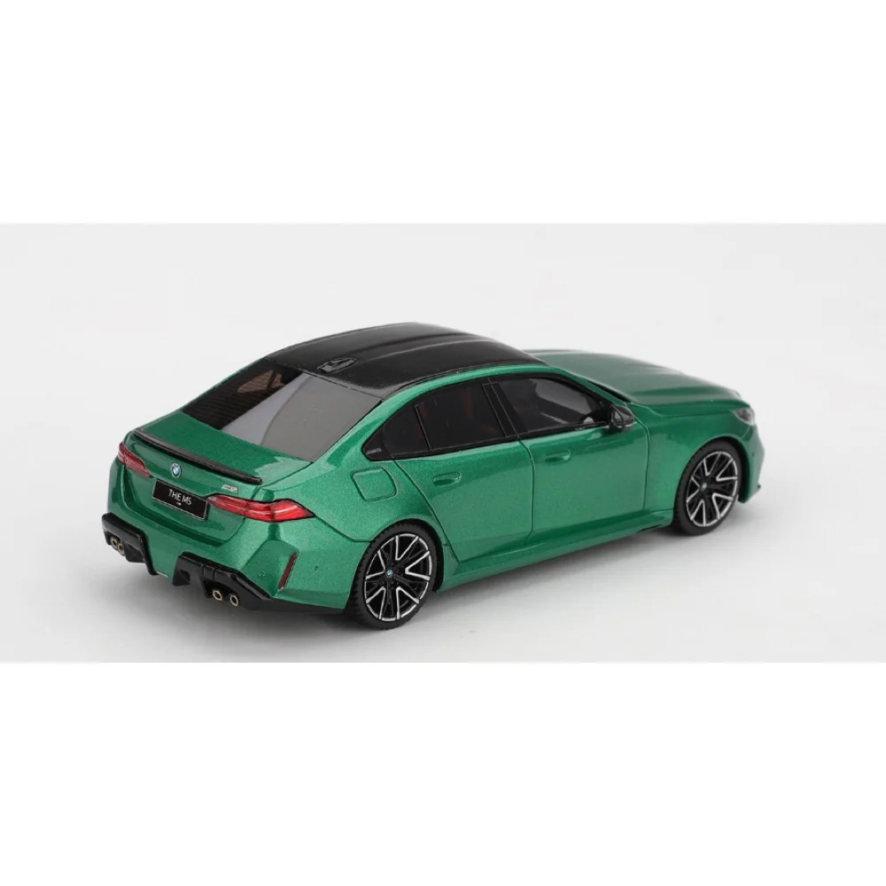 Topspeed 430855 1/43 BMW M5 Isle of Man Green Metallic - Image 2