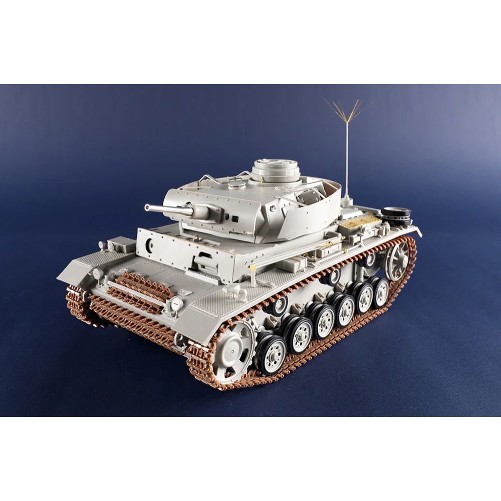 Trumpeter 00955 1/16 Pz.Kpfw.III Ausf.J - Image 6