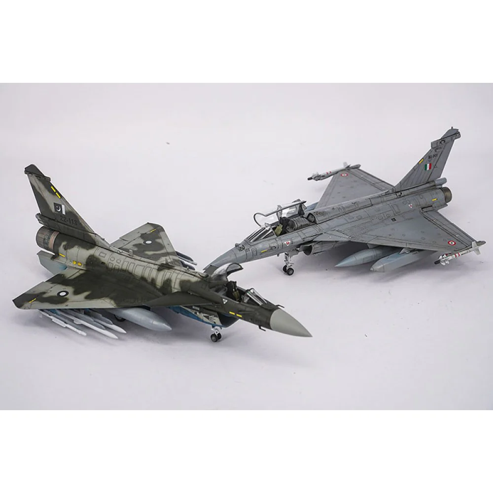 Trumpeter 01690 1/72 PAF J-10CE Multi-Role Fighter & IAF Rafale 2 in 1 - Image 5