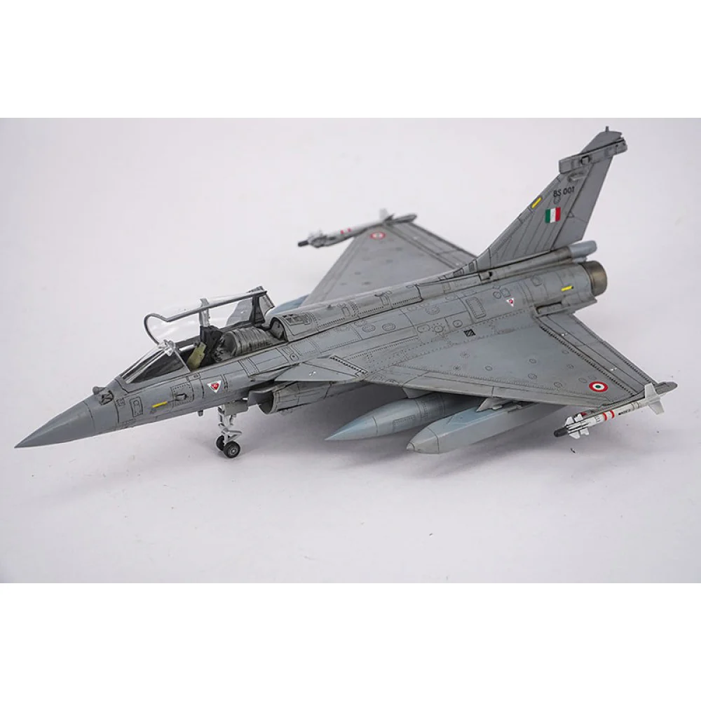 Trumpeter 01690 1/72 PAF J-10CE Multi-Role Fighter & IAF Rafale 2 in 1 - Image 9