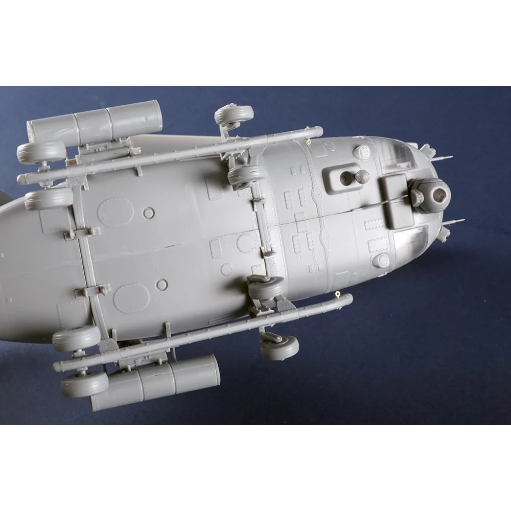 Trumpeter 05118 1/35 UH-1Y Venom - Image 15