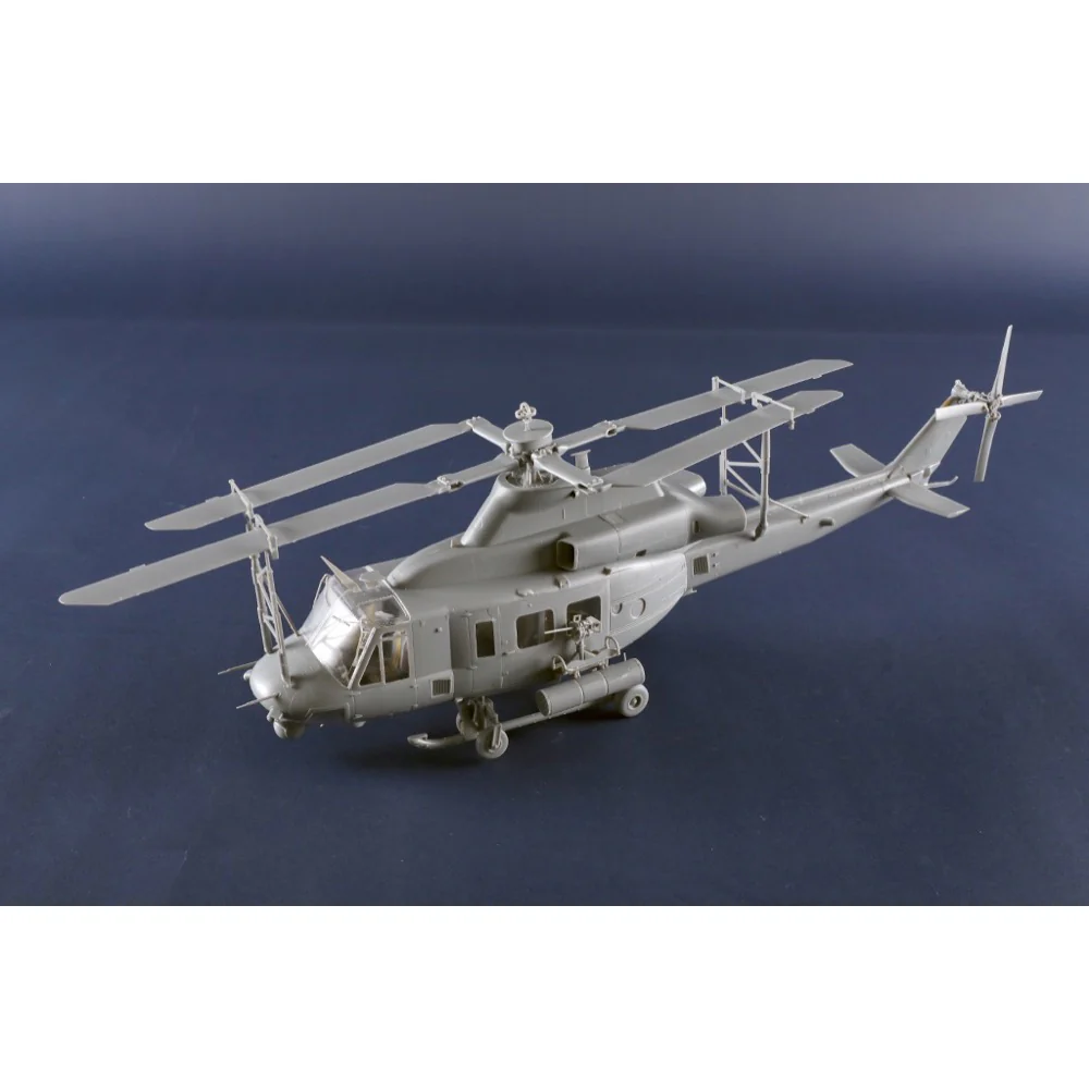 Trumpeter 05118 1/35 UH-1Y Venom - Image 7