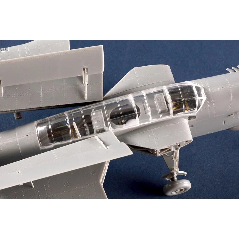 Trumpeter 05825 1/48 Royal Navy Fairey Barracuda Mk 11 Torpedo Bomber - Image 4
