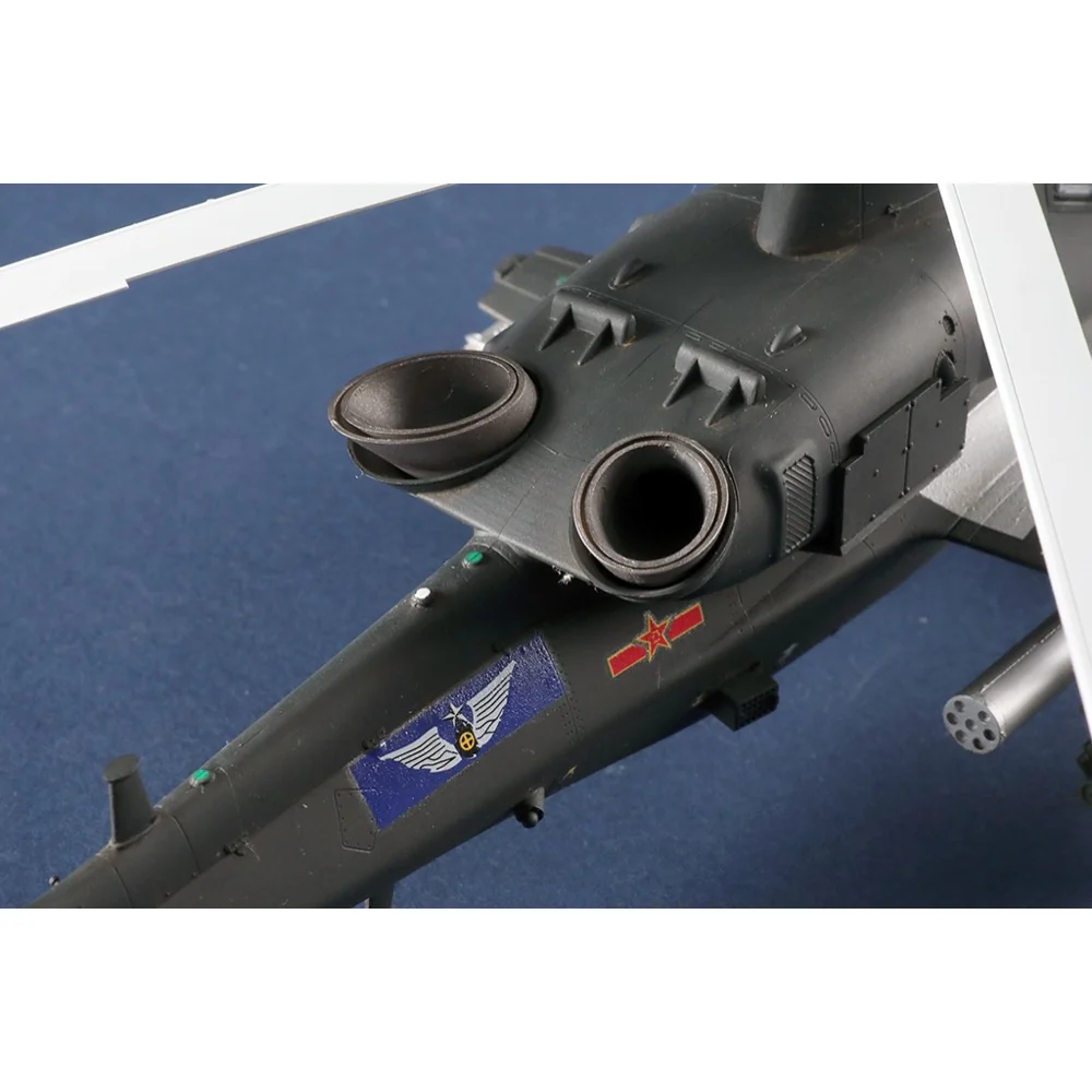 Trumpeter 05849 1/48 Chinese Z-10G Attack Helicopter - Image 8