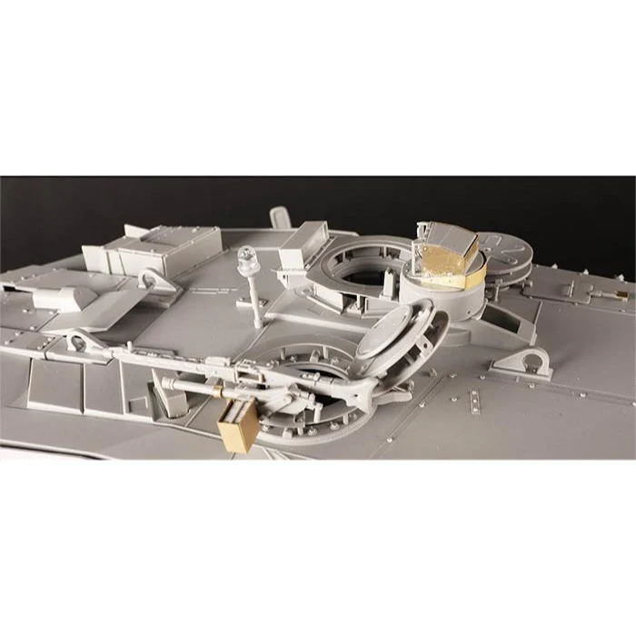 Trumpeter 1/16 German Leopard2A6 MBT Plastic Model Kit - Image 22