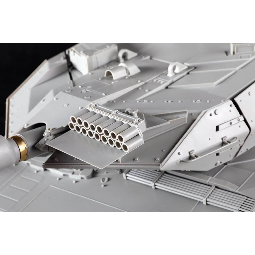 Trumpeter 1/16 German Leopard2A6 MBT Plastic Model Kit - Image 6