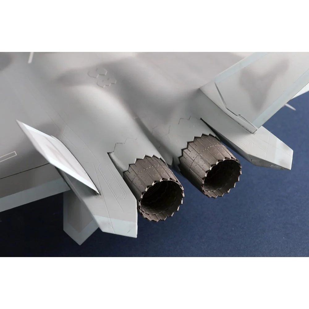 Trumpeter 1/48 Chinese J-20S Mighty Dragon Plastic Model Kit - Image 28