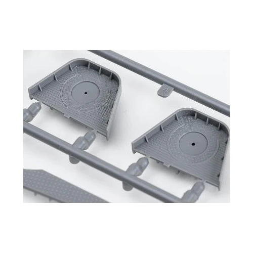 Very Fire BELBV350901 1/350 IJN Aircraft Carrier Taiho Standard Kit - Image 4