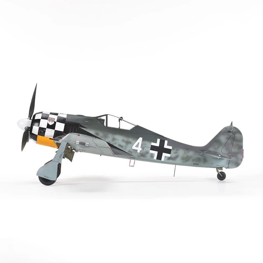 Zoukei Mura SWS22 1/32 Focke Wulf Fw 190 A-4 - Image 8